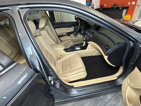 Used 2010 Honda Crosstour EX-L image 21