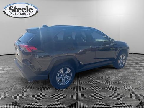 Used 2025 Toyota RAV4 XLE image 5