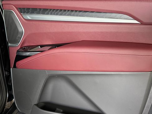 New 2026 Cadillac Escalade ESV Sport image 10