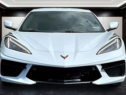 Used 2022 Chevrolet Corvette Stingray Preferred Conv w/ 2LT RWD image 2