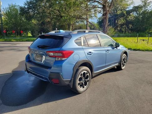 Used 2021 Subaru Crosstrek 2.0i Premium w/ Popular Package #3 AWD/4WD image 2