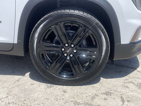 New 2026 GMC Acadia Elevation w/ Black Edition FWD image 33