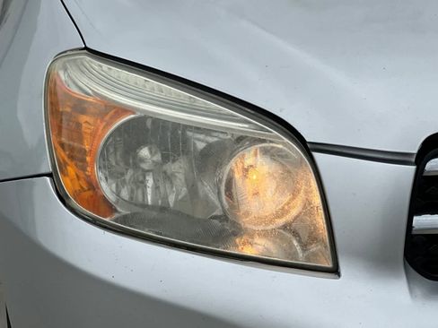 Used 2008 Toyota RAV4 Limited FWD image 31