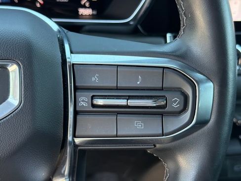 Certified 2025 GMC Canyon Elevation AWD/4WD image 25