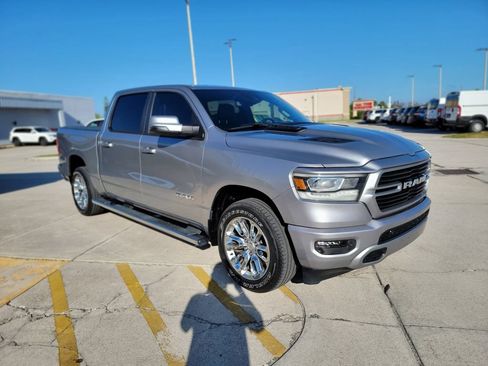 Used 2023 RAM 1500 Laramie AWD/4WD image 7