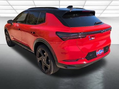 New 2026 Chevrolet Equinox EV RS image 2