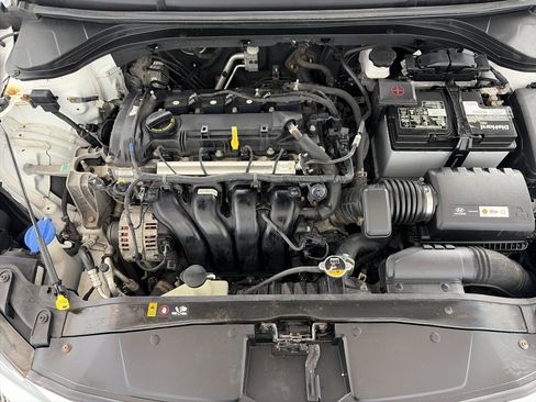 Used 2017 Hyundai Elantra SE w/ SE A/T Tech Package 03 FWD image 11