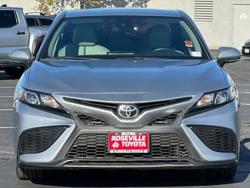 Certified 2022 Toyota Camry SE image 10