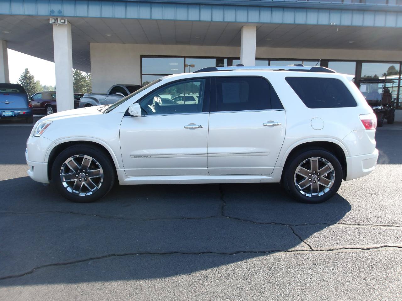 Used 2012 GMC Acadia Denali AWD/4WD image 2