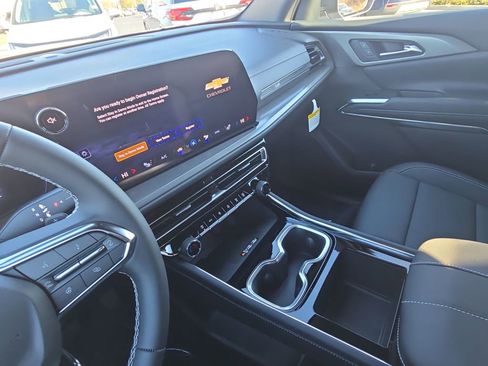 New 2026 Chevrolet Traverse LT w/ Driver Confidence Package image 24