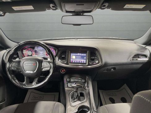 Used 2022 Dodge Challenger GT image 27