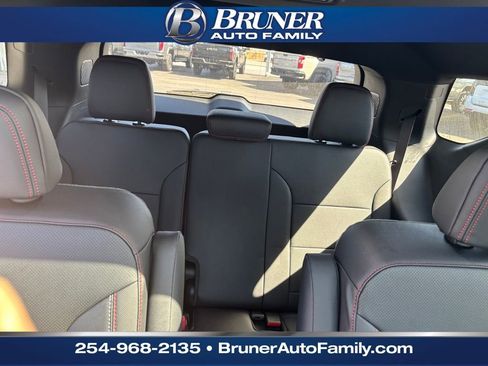 New 2026 Chevrolet Traverse Z71 w/ Enhanced Driving Package image 21