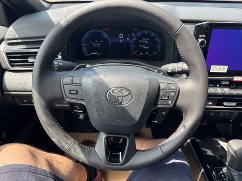 Used 2026 Toyota Camry XSE FWD image 21