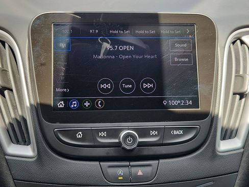 Used 2020 Chevrolet Malibu LS w/ LPO, Convenience Package 2 FWD image 13