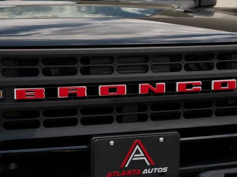 Used 2024 Ford Bronco Black Diamond w/ Sasquatch Package AWD/4WD image 6