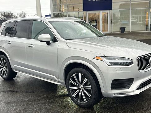 Certified 2023 Volvo XC90 B6 Core w/ Climate Package image 29