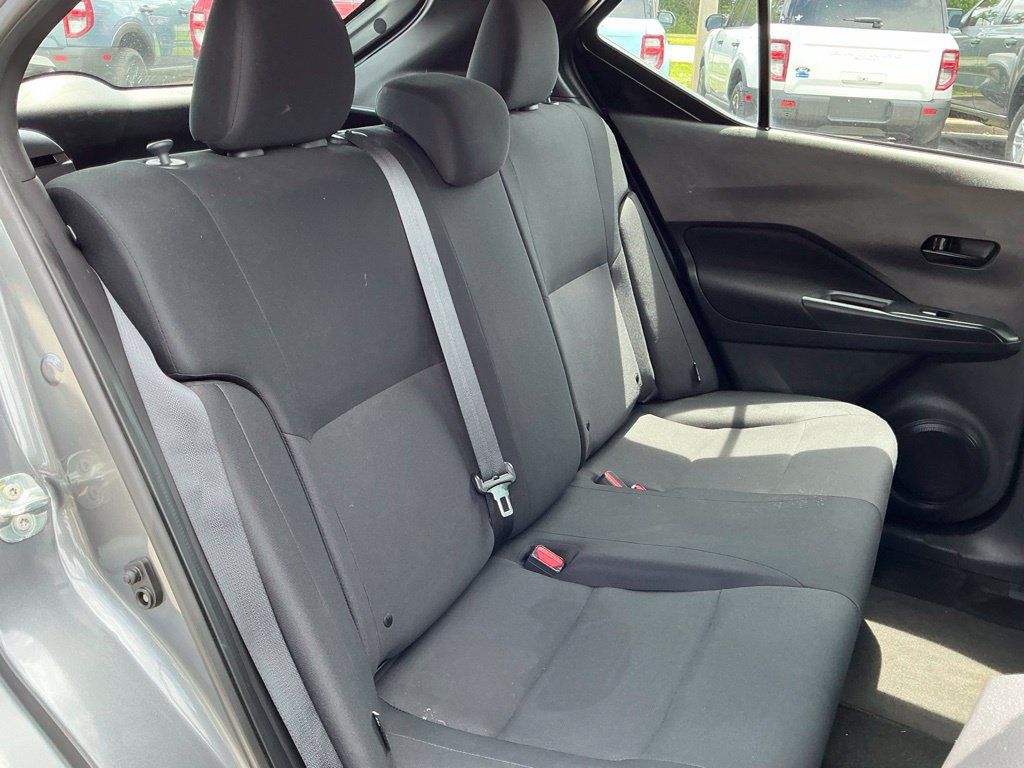 Used 2023 Nissan Kicks S FWD image 16