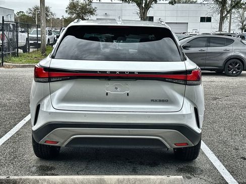 Used 2024 Lexus RX 350 Premium w/ Accessory Package (Z1) FWD image 7