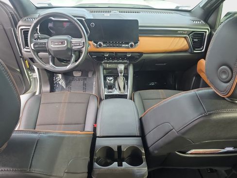 Used 2023 GMC Canyon AT4 w/ Technology Package image 12