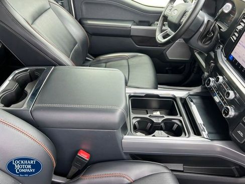 Used 2025 Ford F250 Lariat w/ FX4 Off-Road Package AWD/4WD image 43