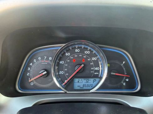 Used 2014 Toyota RAV4 Limited image 20