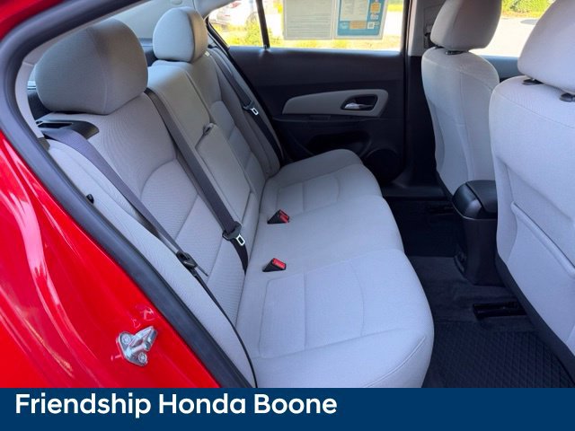 Used 2015 Chevrolet Cruze LT FWD image 36