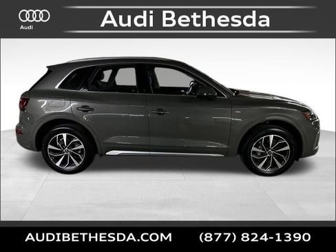 Used 2023 Audi Q5 2.0T Premium w/ Convenience Package image 8
