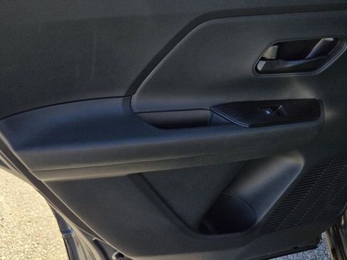 New 2026 Nissan Kicks S image 10