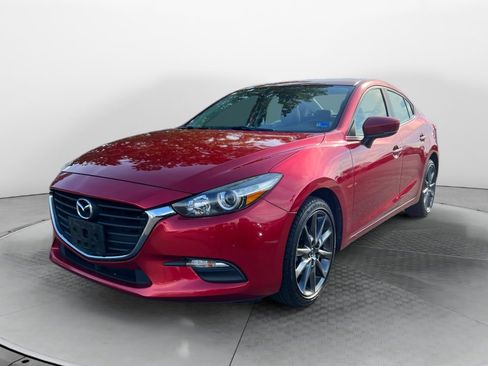 Used 2018 MAZDA MAZDA3 Touring FWD image 3