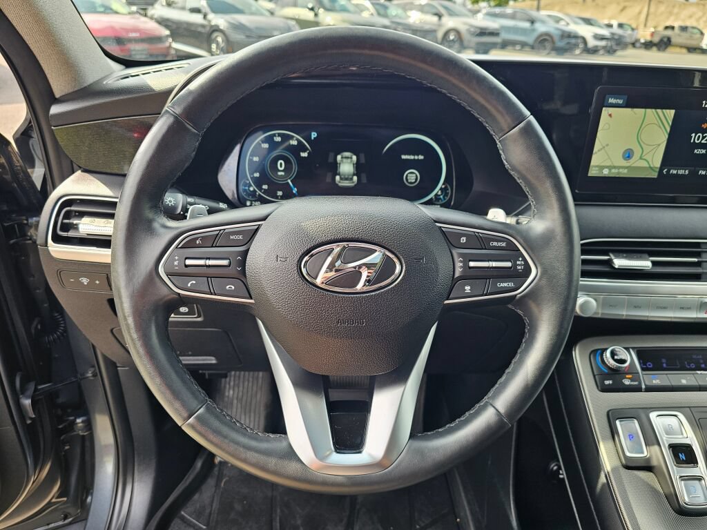 Used 2021 Hyundai Palisade Limited w/ Winter Package AWD/4WD image 13
