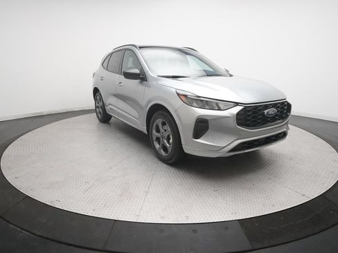 Used 2024 Ford Escape ST-Line w/ Tech Pack #1 AWD/4WD image 38