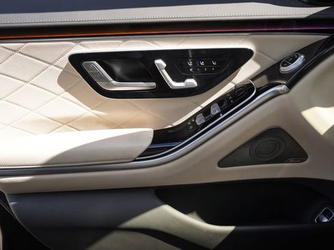 Used 2022 Mercedes-Benz S 500 4MATIC image 35