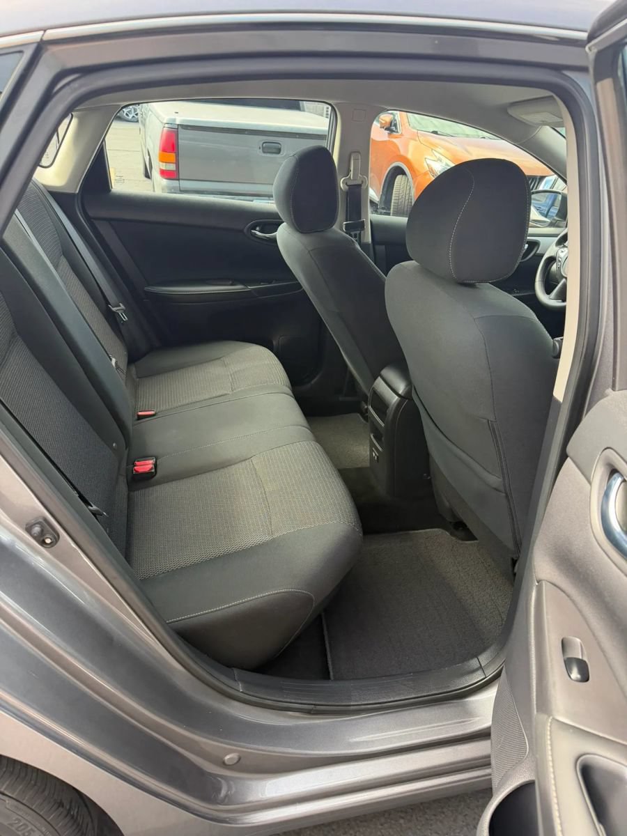 Used 2019 Nissan Sentra S FWD image 10