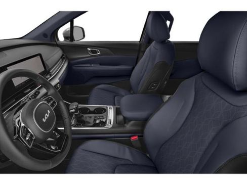 New 2027 Kia Carnival SX w/ Dark Edition Package FWD image 11