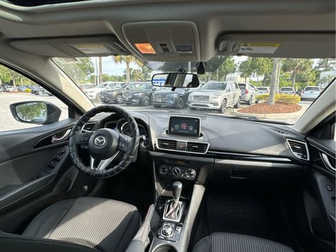 Used 2016 MAZDA MAZDA3 i Touring FWD image 24