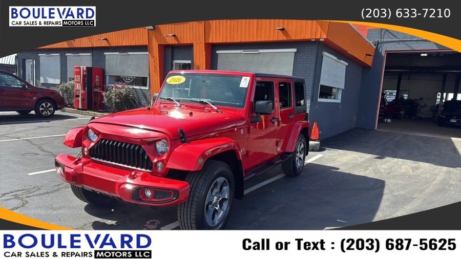 Used 2016 Jeep Wrangler Unlimited Sahara AWD/4WD image 3