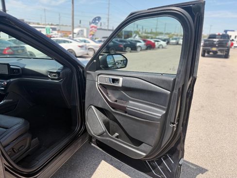 Used 2020 Ford Explorer XLT w/ Equipment Group 202A image 50