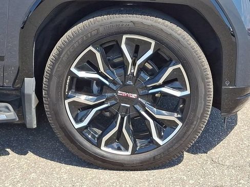 Used 2026 GMC Sierra EV Denali AWD/4WD image 27