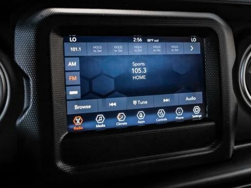 Used 2021 Jeep Gladiator Rubicon w/ LED Lighting Group AWD/4WD image 29