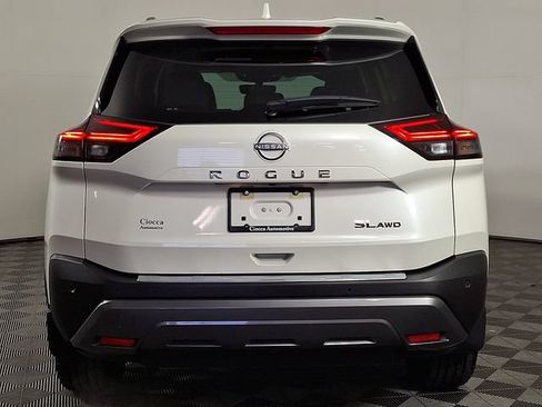 Used 2023 Nissan Rogue SL w/ SL Premium Package AWD/4WD image 8