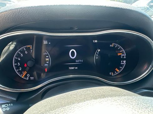 Used 2021 Jeep Grand Cherokee Limited AWD/4WD image 13