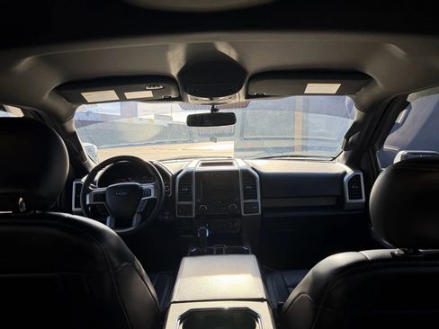 Used 2018 Ford F150 Lariat image 19