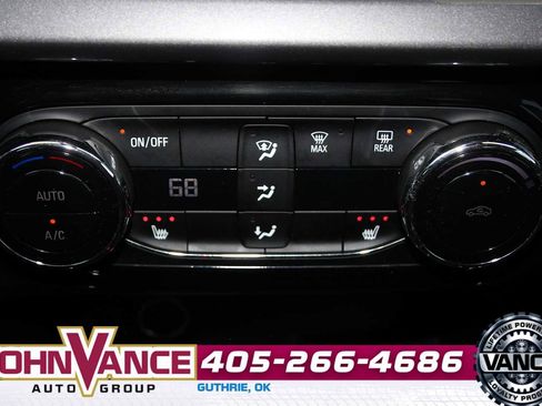 Used 2025 Chevrolet Trax ACTIV w/ Driver Confidence Package FWD image 34