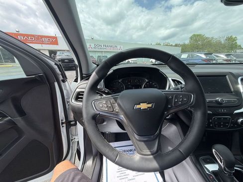 Used 2024 Chevrolet Equinox LT w/ Driver Convenience Package AWD/4WD image 14