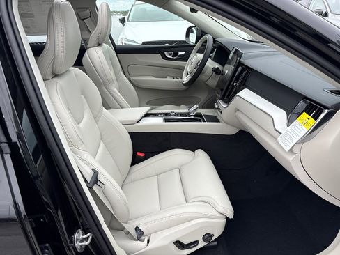 New 2026 Volvo XC60 T8 Ultra AWD/4WD image 17