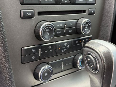Used 2014 Ford Mustang Coupe RWD image 36