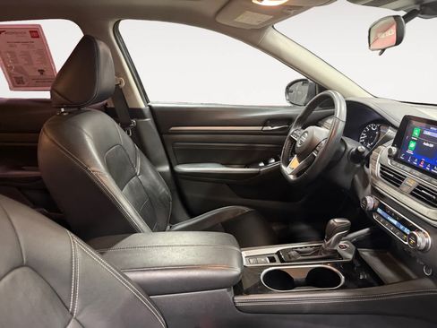 Used 2021 Nissan Altima 2.5 SL FWD image 16