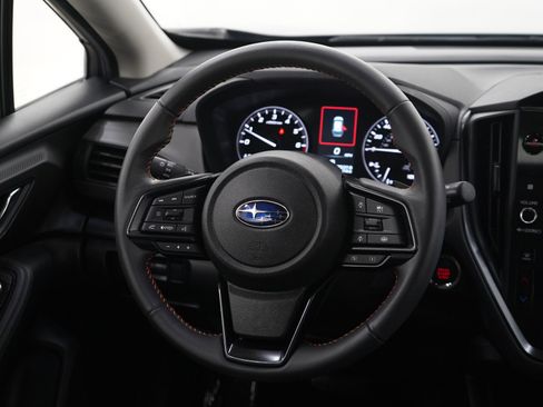 Used 2024 Subaru Crosstrek 2.5i Limited AWD/4WD image 11