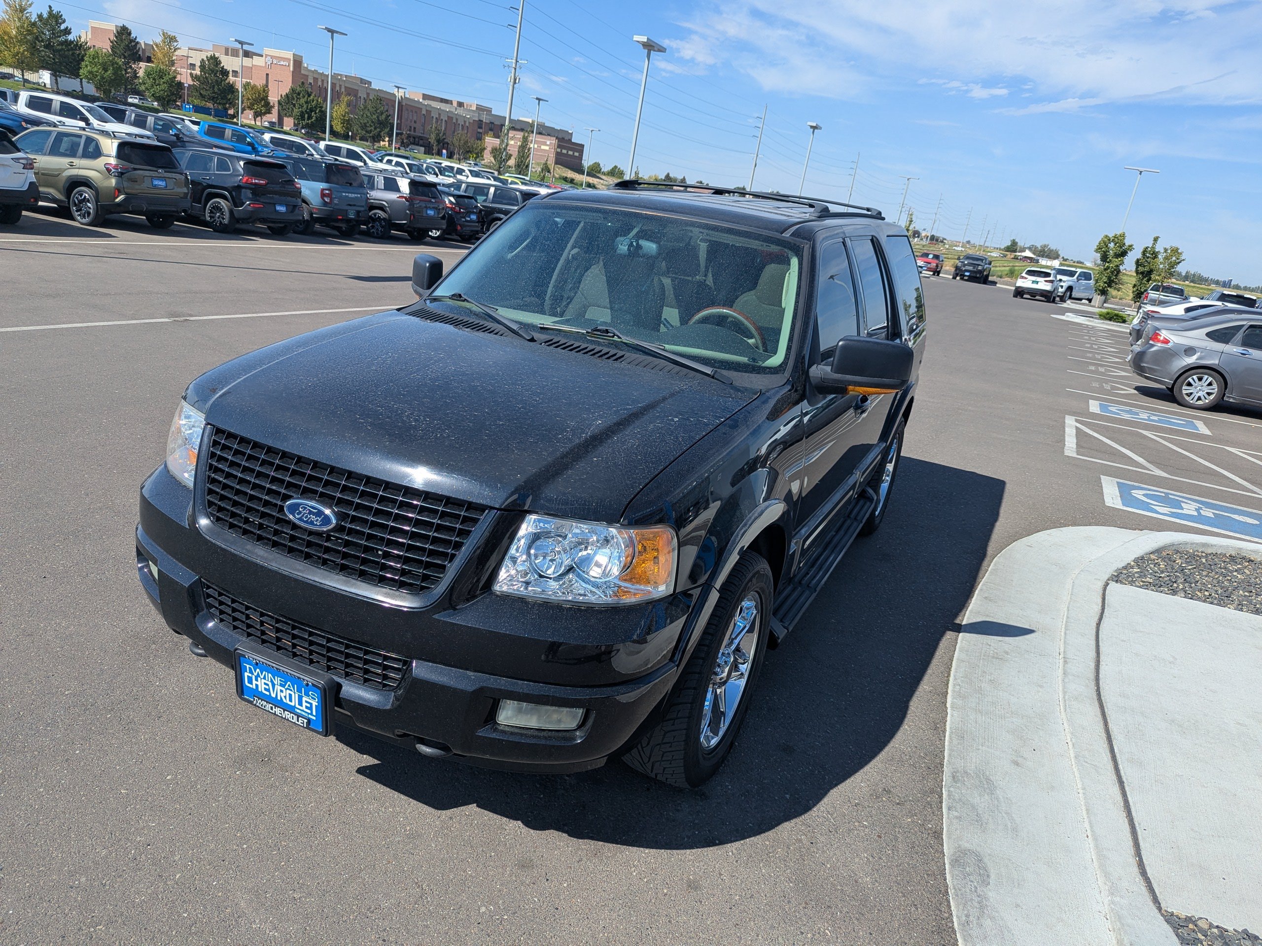 Used 2004 Ford Expedition Eddie Bauer AWD/4WD image 7