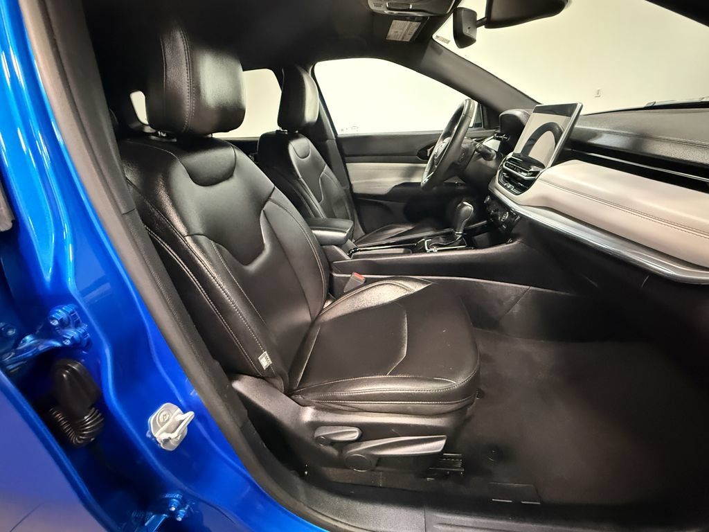 Used 2024 Jeep Compass Limited AWD/4WD image 13